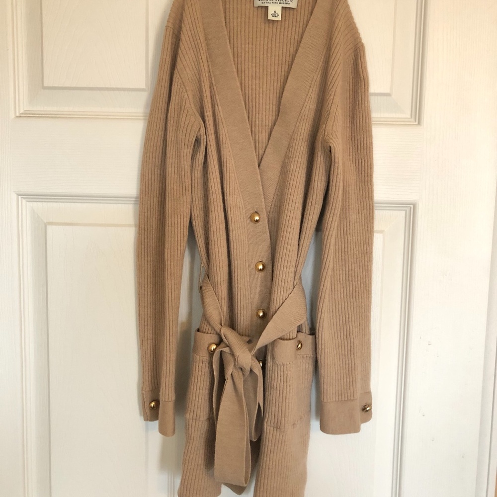 Banana Republic Cardigan